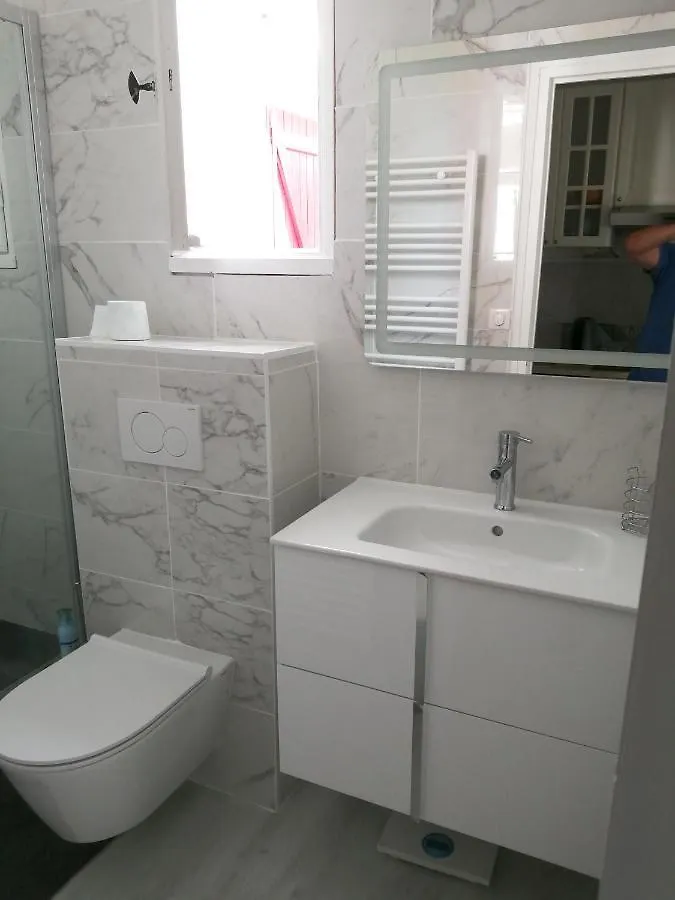 Studio A Guethary A 150 M De La Plage Avec Jardin Clos 0*,
